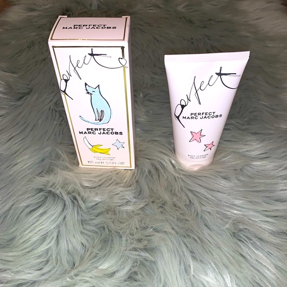 Marc Jacobs Other - Marc Jacobs perfect shower gel 5 oz.